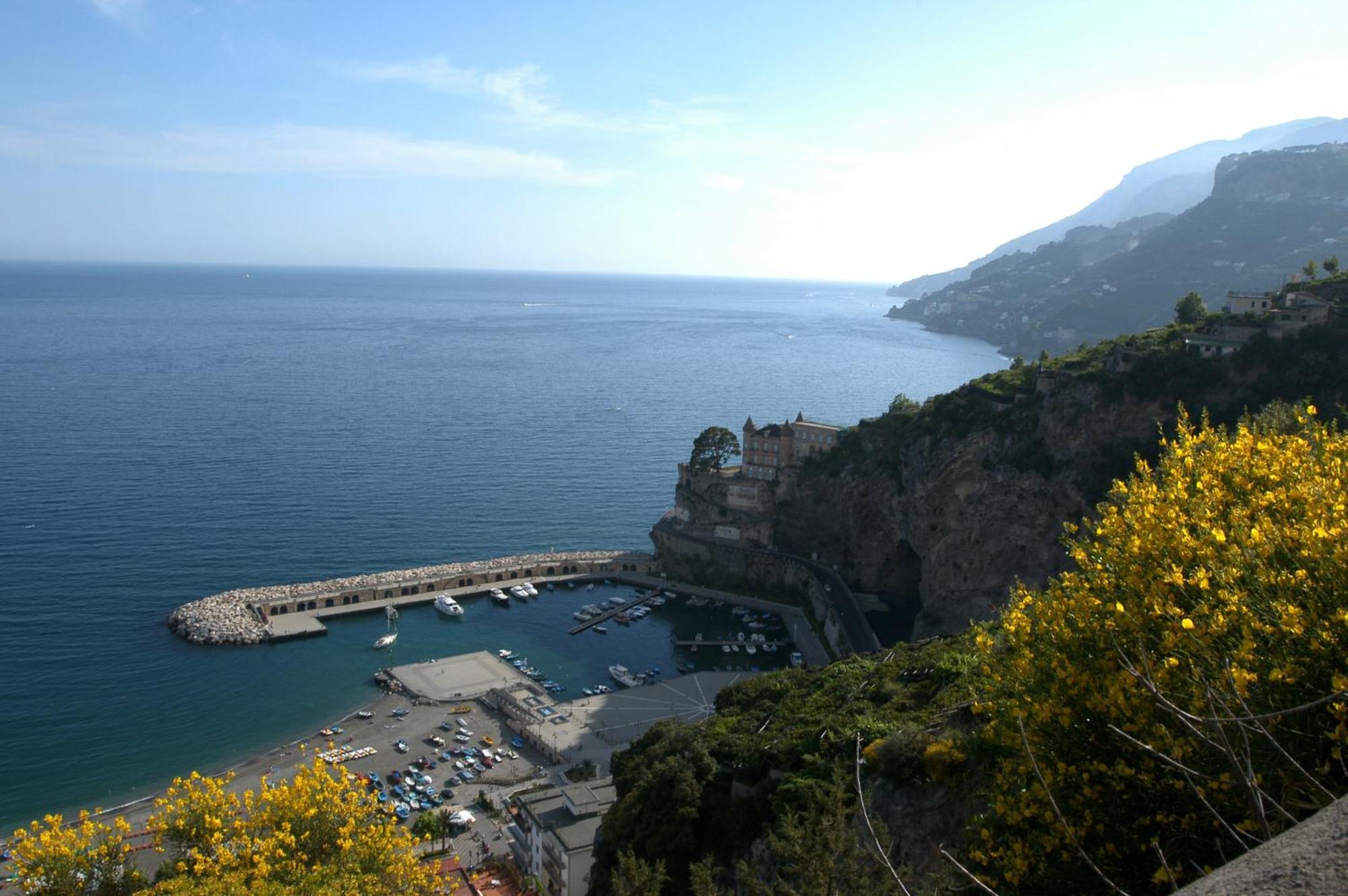 Charming Rooms Amalfi Coast マイオーリ エクステリア 写真